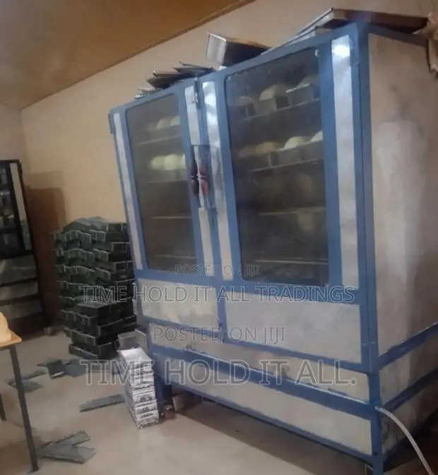 Commercial Gas Oven for Baking of Bread ,Grilled of Meat · Photo 1