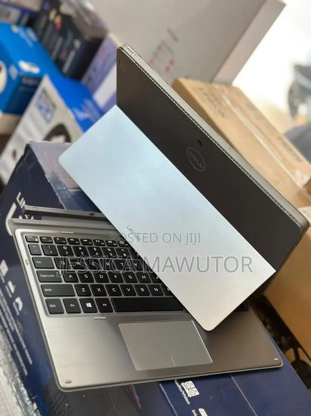 Laptop Dell Latitude 7210 2-in-1 16GB Intel Core i7 SSD 256GB · Photo 1