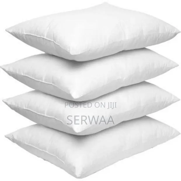 2 Micro Fibre Pillows · Photo 1