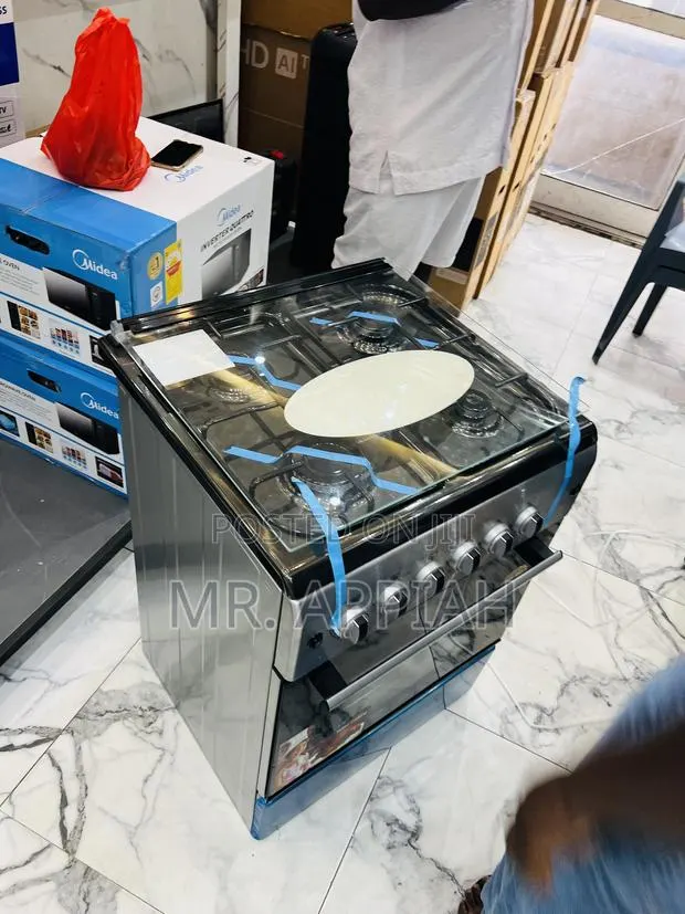 Super Adorable Ferre 60x60cm Glass Lid 4 Gas Cooker(Glass Lid). · Photo 1