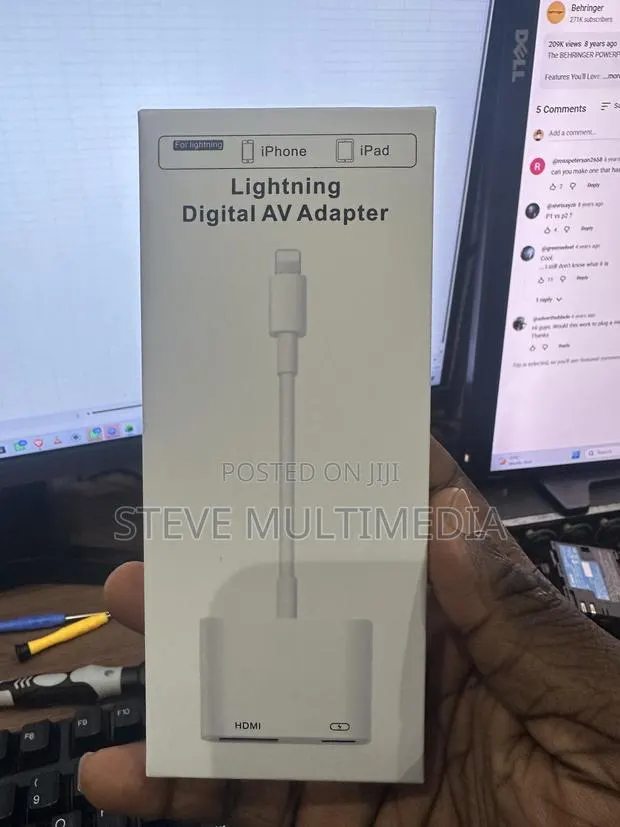 Lightning to Hdmi Converter · Photo 1