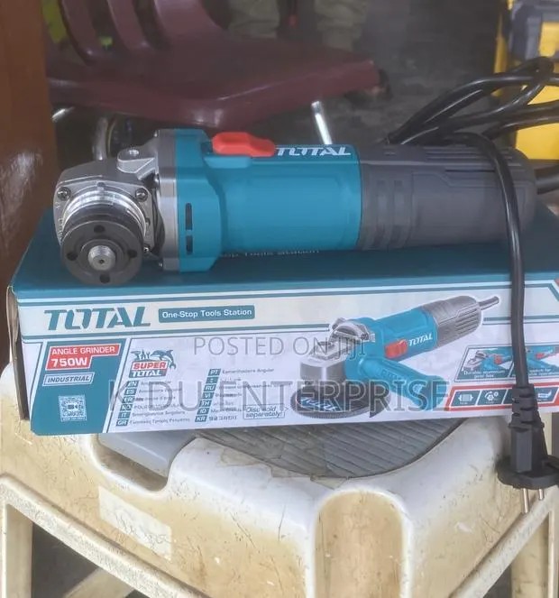 Total Angle Grinders 750W · Photo 1
