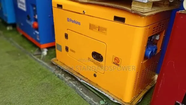 Powerful Engine 18kva Perkins Diesel Generator · Photo 1