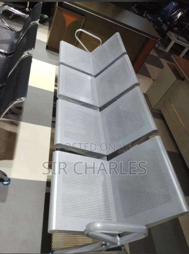 Heavy 4 in 1 Metallic Waiting Chair · Photo 1