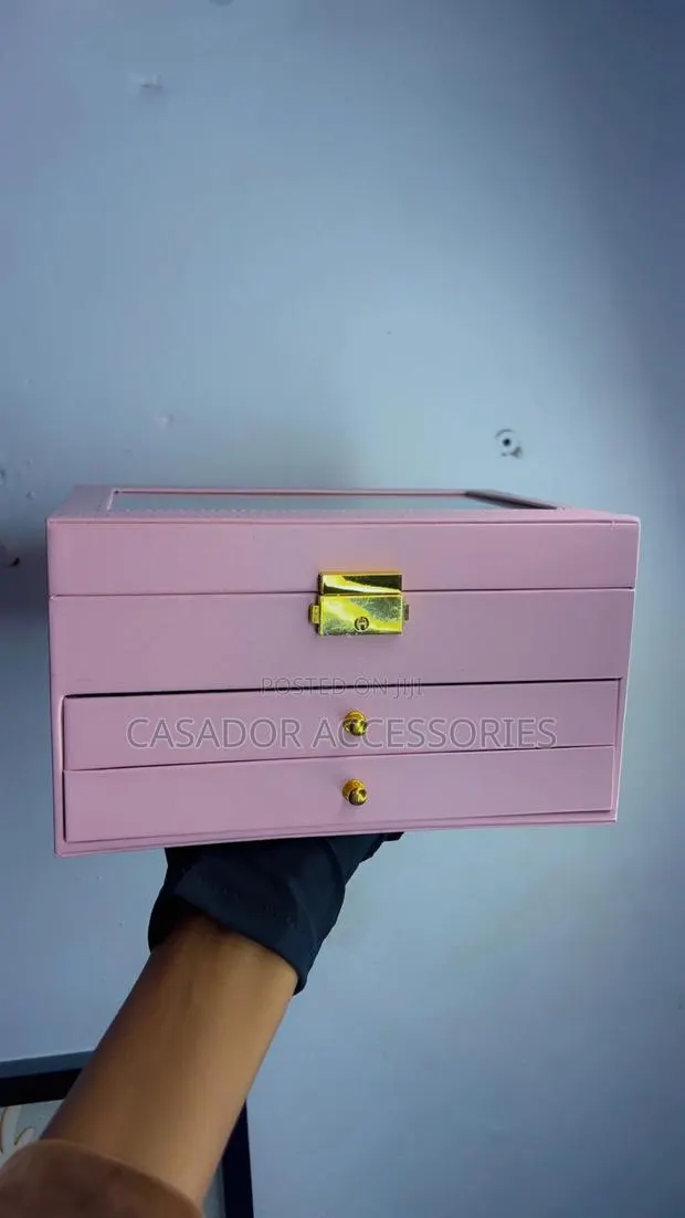 Jewelry Organizer · Photo 1