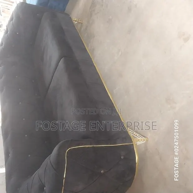 Durable Brand New Executive Couch · Photo 1