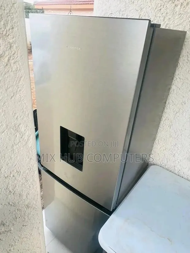 Hsence Inverter Fridge · Photo 1