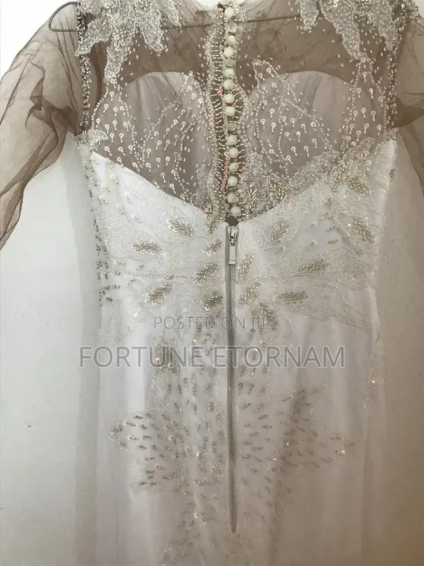 Wedding Gown · Photo 1