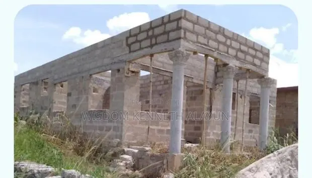 4bdrm House at Ejisu Besease Near Kumasi for Sale · Photo 1