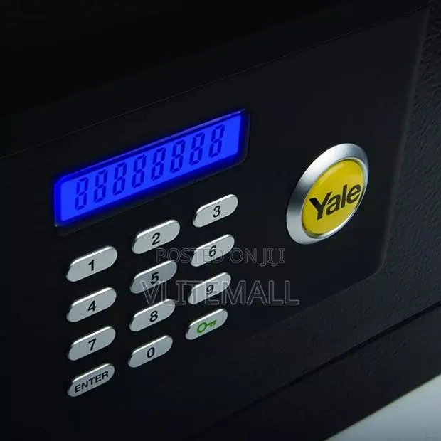 Yale Safe (Yab/400/Ebi · Photo 1
