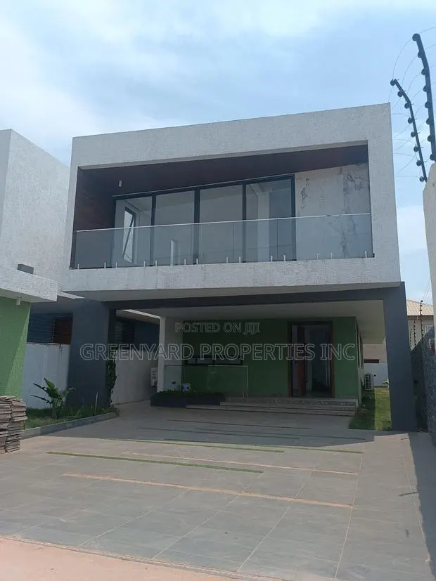 4bdrm House in School Junction, Ashaley Botwe for rent · Photo 1