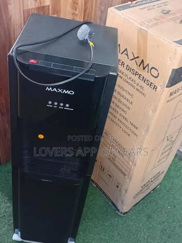 MAXMO Hot and Cold Water Dispenser Powerful Dispenser · Photo 1