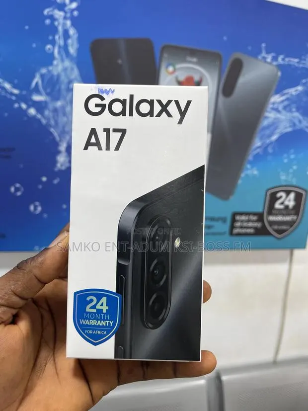 New Samsung Galaxy A17 128 GB Blue · Photo 1