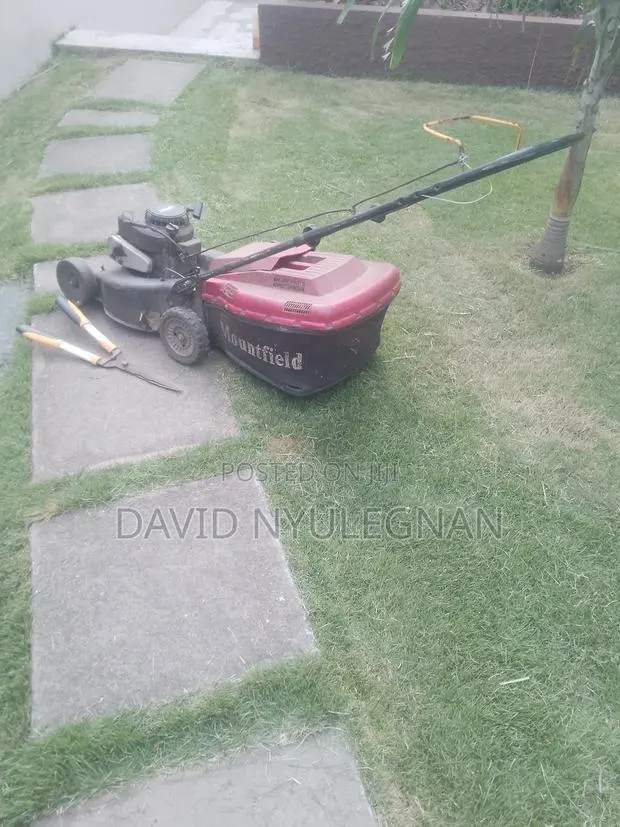 Garden Work · Photo 1