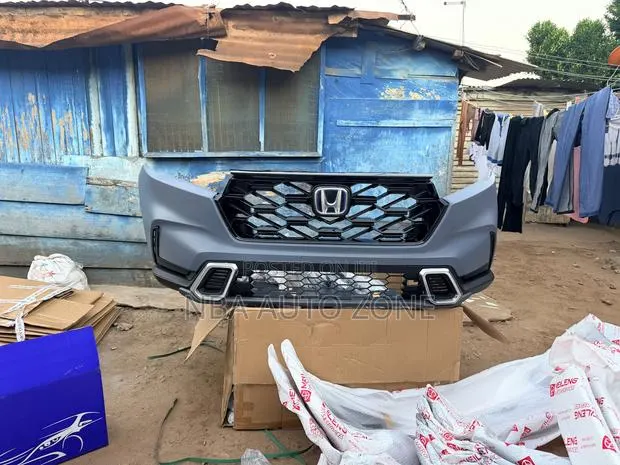 Honda CRV 2023-25 Hybrid Front Bumper Complete · Photo 1