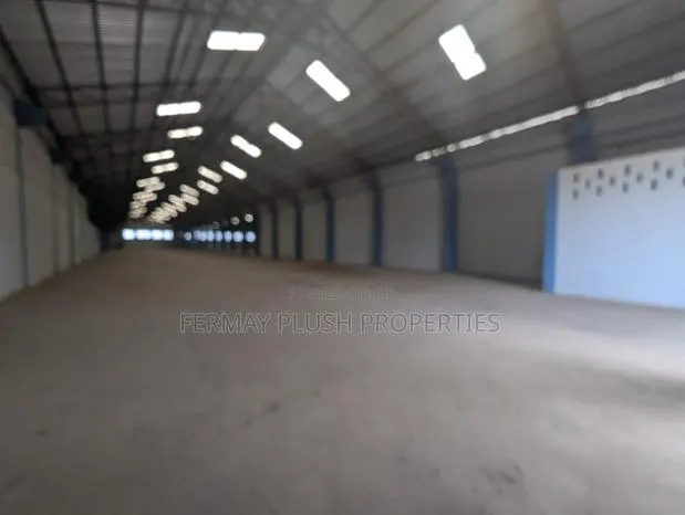 Newly Built Ware House for Sale at Tema · Photo 1