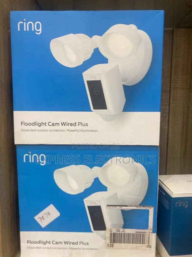 Lovely New White Ring Outdoor Flood Light Cam Wired · Photo 1