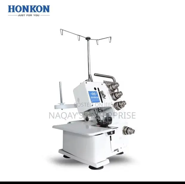4 Thread Overlock And Knitting Machine · Photo 1
