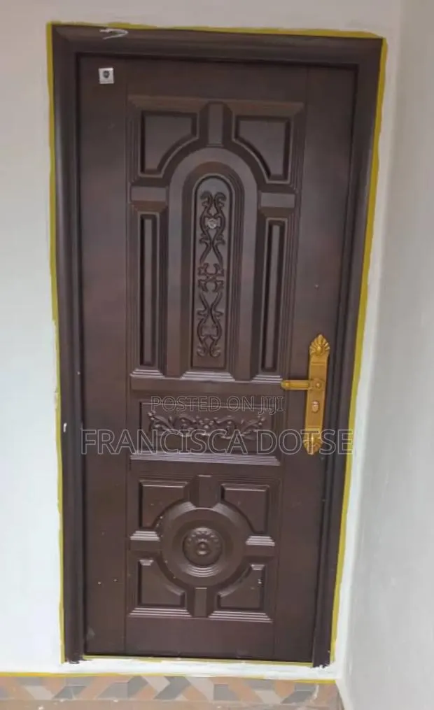 Door for All Building · Photo 1