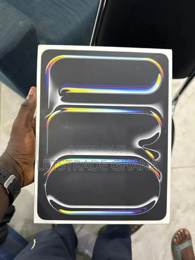 New Apple iPad Pro 11 (2025) 256 GB Black · Photo 1