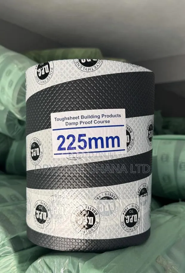 DPC Damp Proof Course · Photo 1