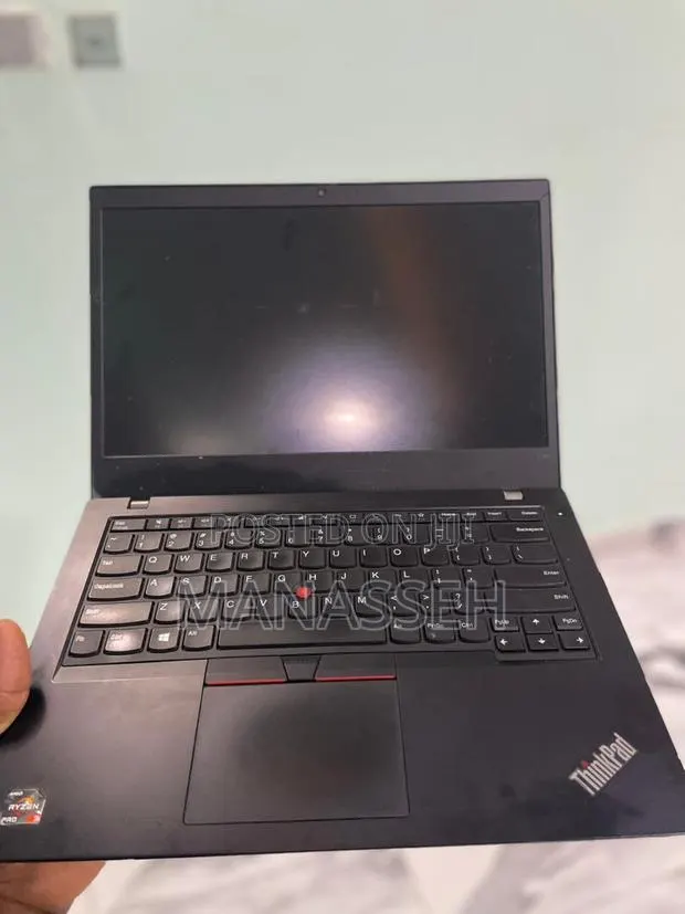 Laptop Lenovo ThinkPad L14 8GB AMD Ryzen 3 SSD 256GB · Photo 1