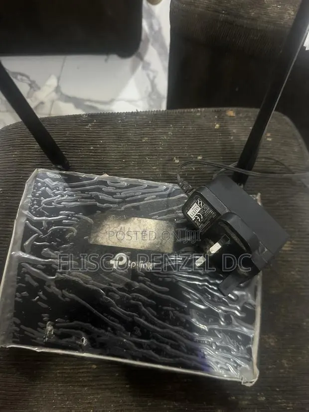 Internet Router · Photo 1