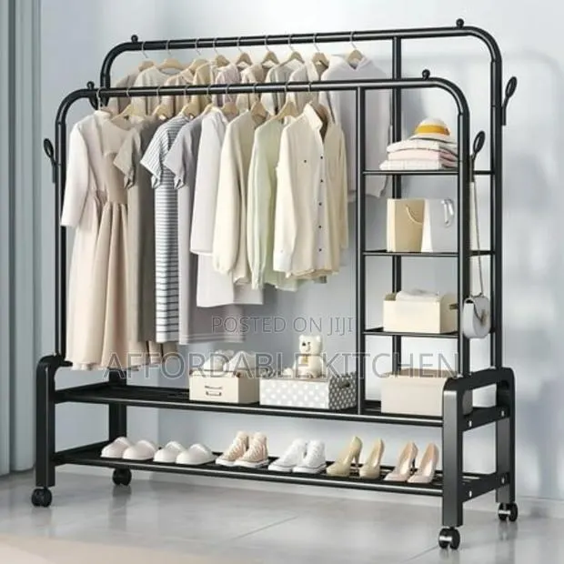 Double-rod Garment Rack · Photo 1