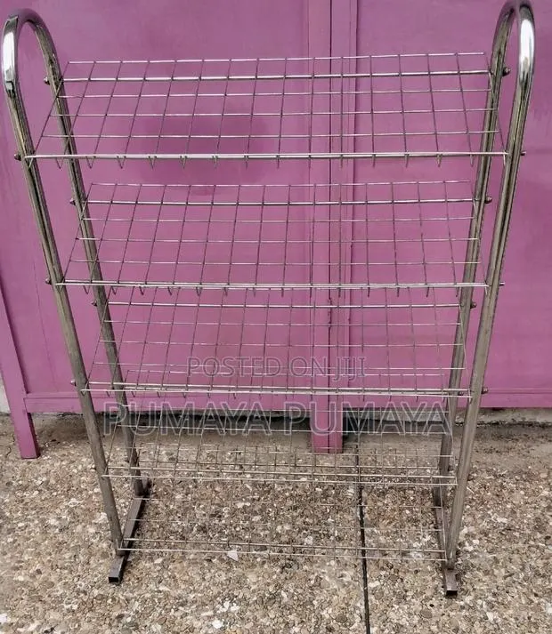 Clothing Rack for Display · Photo 1