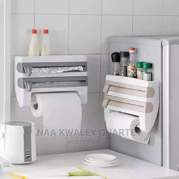 Triple Paper Dispenser · Photo 1