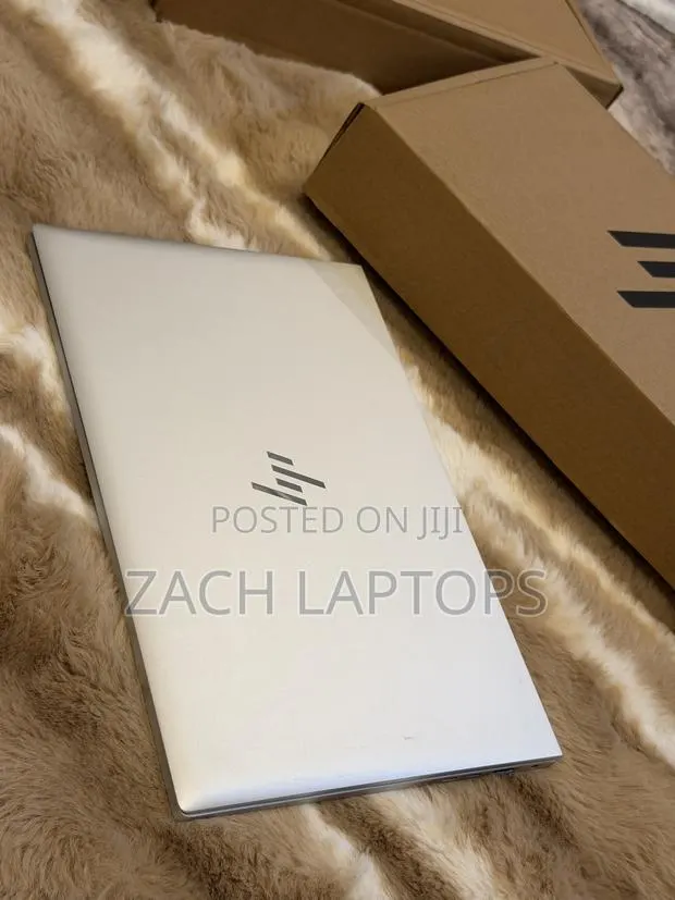 Laptop HP EliteBook 840 G8 32GB Intel Core i7 SSD 512GB · Photo 1