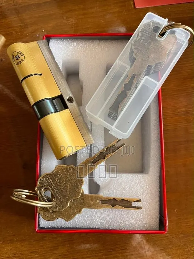 Interior Door Accessories Security Door Cylinder Keys · Photo 1