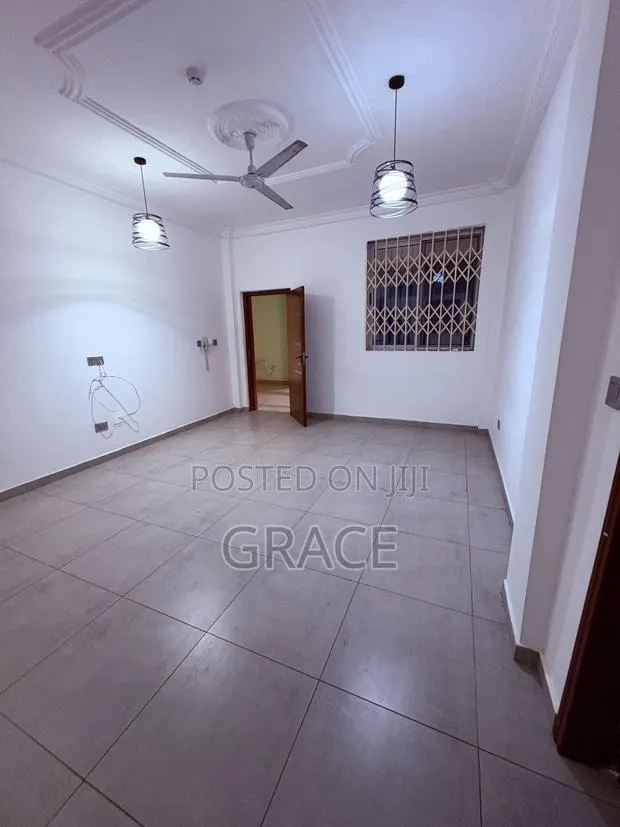 Furnished 2bdrm Apartment in East Legon for rent · Photo 3