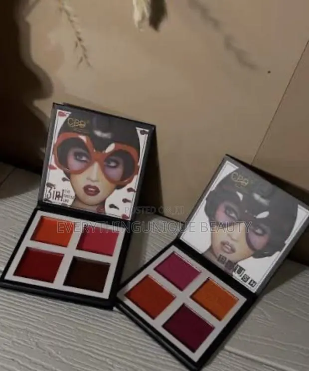 CPD Blush Palette · Photo 2