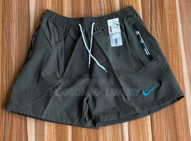 Hilfiger Denim Shorts Available · Photo 1