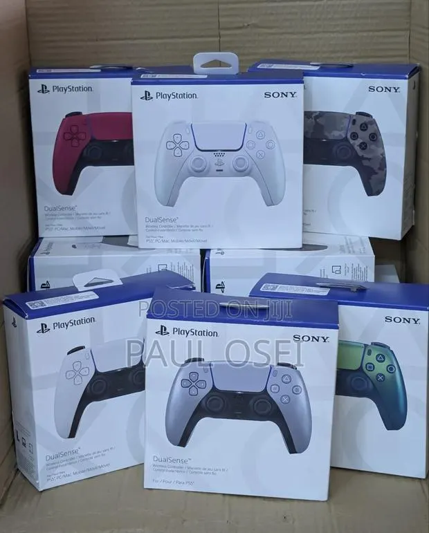 Ps5 Controllers · Photo 1