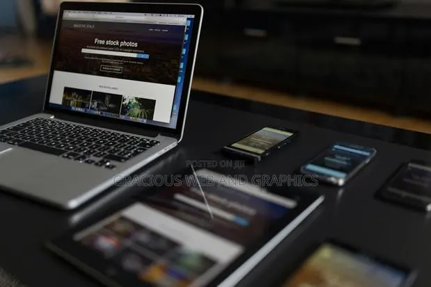 Digital Brilliance: From Websites to Social Success · Photo 1