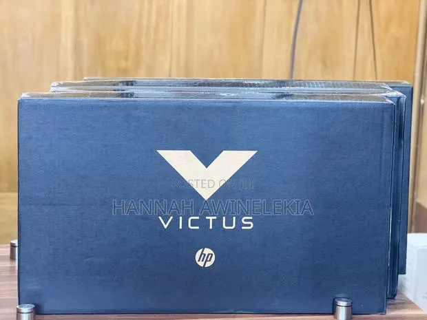 New Laptop HP Victus 15 8GB Intel Core i5 SSD 512GB · Photo 1