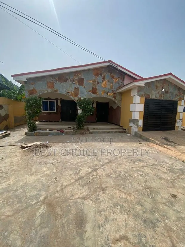 3bdrm Apartment in Oyarifa Ankonam for rent · Photo 1