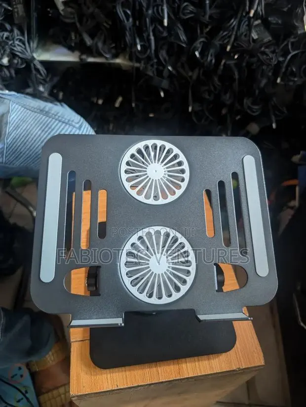 Notebook PC Stand · Photo 1