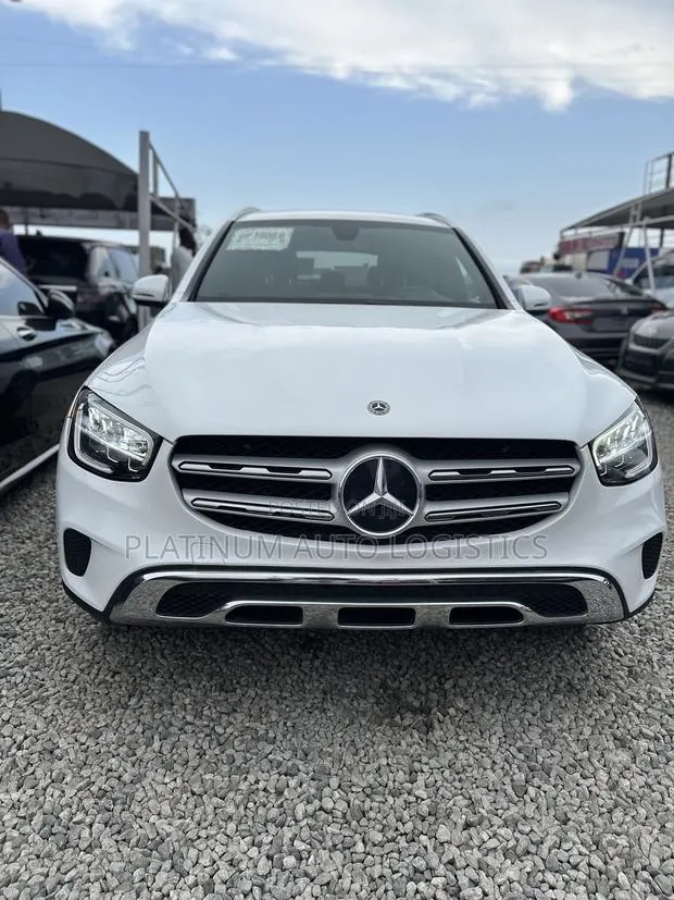 Mercedes-Benz GLC-Class 2021 White · Photo 1