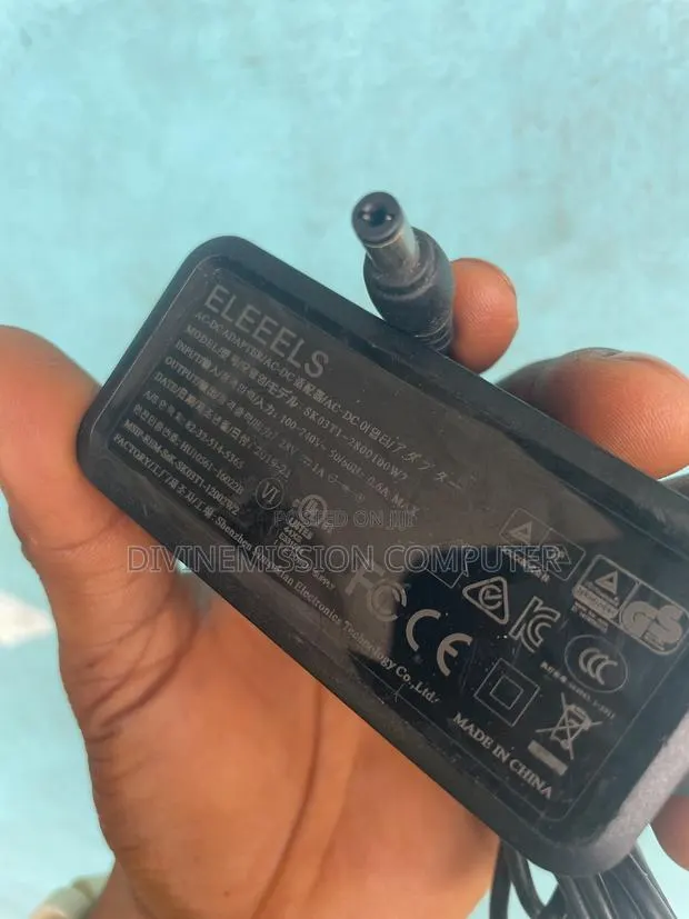 28v~1 Adapter/Charger for All Purpose . · Photo 1