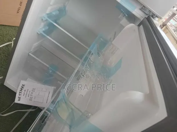 Westpool 2-Door Refrigerator With Fast Cooling Lock · Photo 1