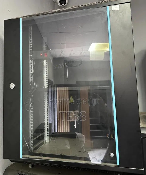 15u Rack Cabinet With Pdu and Fan · Photo 1