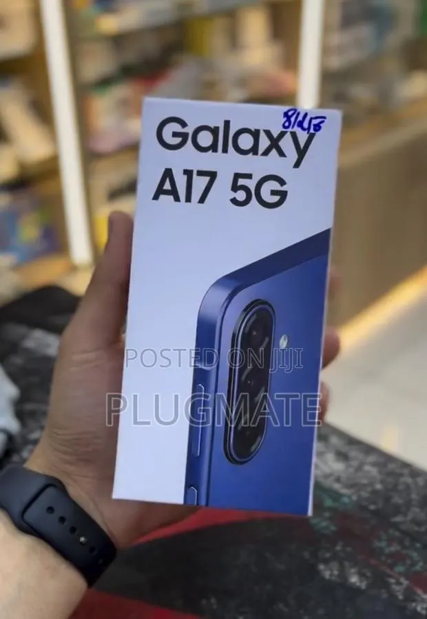 New Samsung Galaxy A17 5G 256 GB Blue · Photo 1