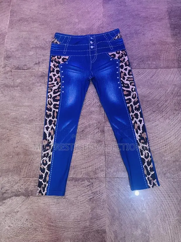 Stylish High-Waist Denim Print Jeggings With Leopard Side Patch · Photo 1