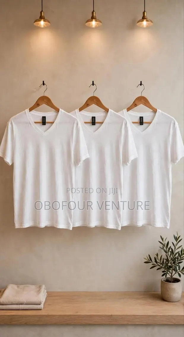 GILDAN v-Neck – Quality Tees 
 Looking for That Clean, Classic · Photo 1