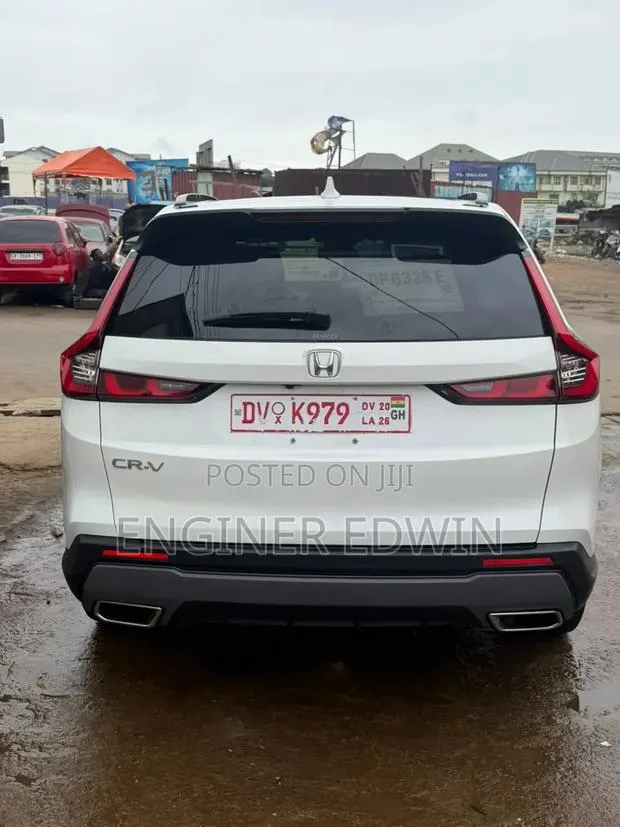 Honda CR-V PHEV 2.0 AWD 2023 White · Photo 1