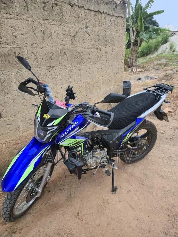 New Royal Motorcycle 2026 Blue · Photo 1