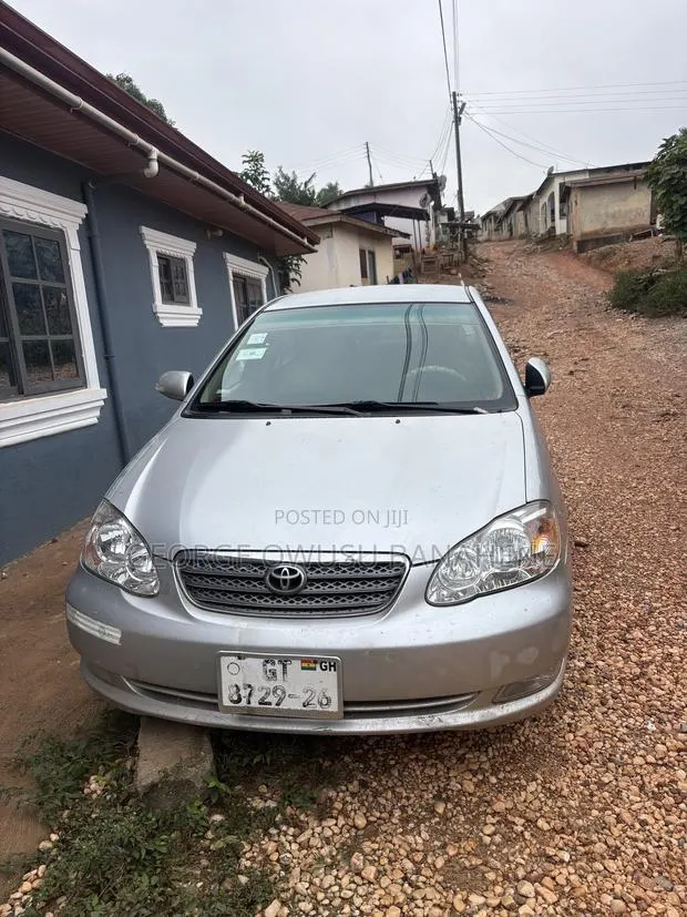 Toyota Corolla L 4-Speed Automatic 2013 Gray · Photo 1